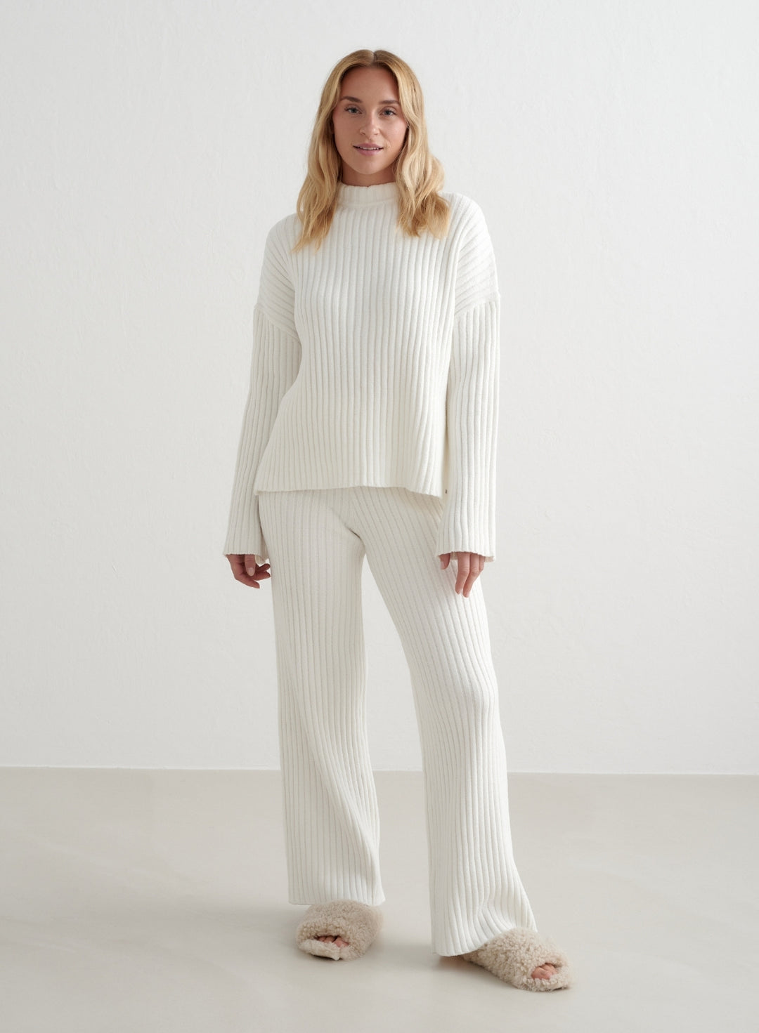 UNOF KNIT PANTS (White) UNOF ニットパンツ ホワイト