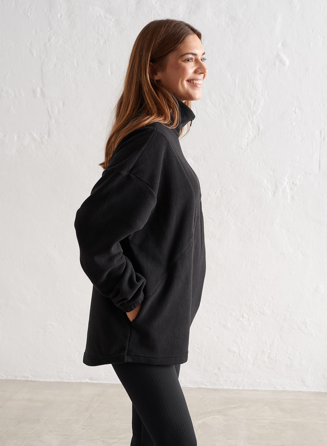Black Fleece Half Zip – AIMN NZ