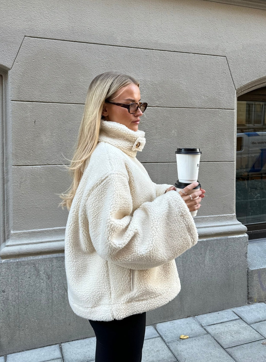 Almond White Pile Anorak – AIMN NZ