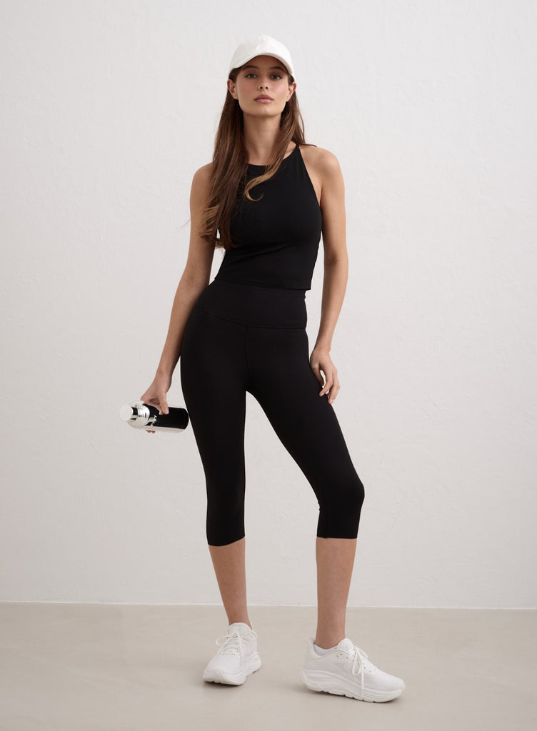 Black Sense Capri Tights – AIMN NZ