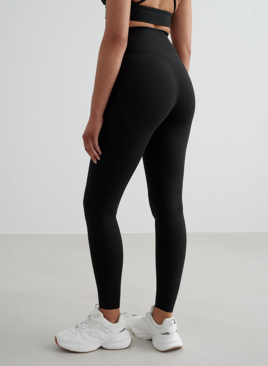 Black Sense Tights – AIMN NZ