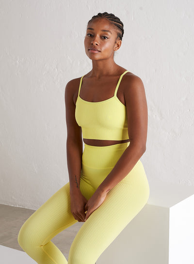 [The model wears size XS and is 170 cm.]